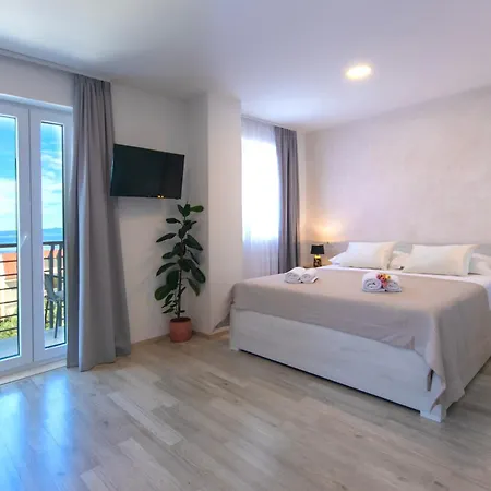 アパート Nataly With Free Parking *