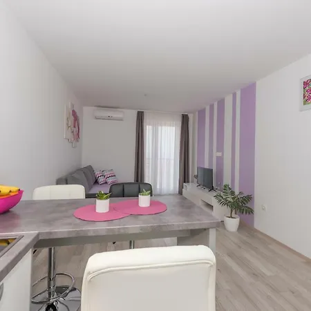 Apartment Nataly With Free Parking *