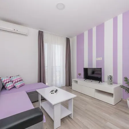 Nataly With Free Parking * Makarska