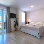 Lägenhet Nataly With Free Parking *